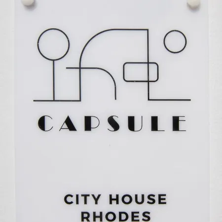 Apartment Capsule House - Modern Near Old Town And *